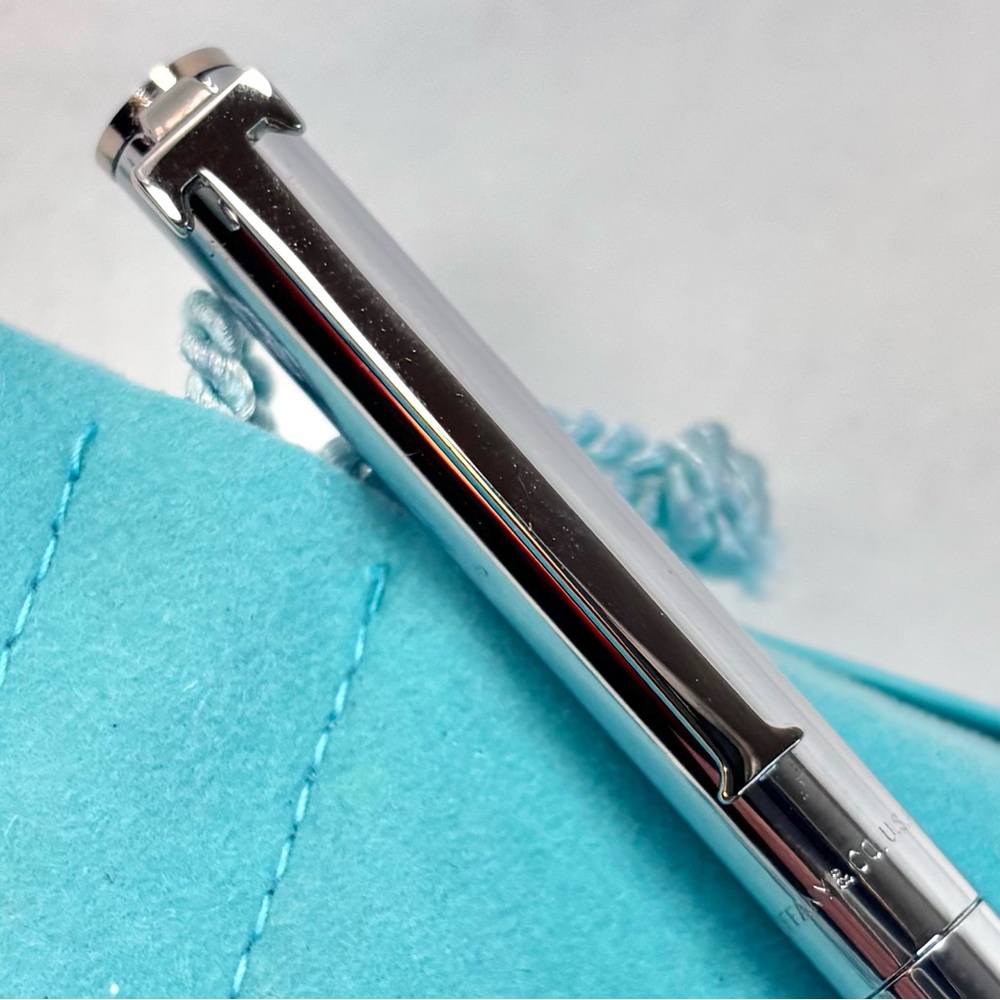Vintage TIFFANY & CO. Sterling Silver Black Fine Point Pen w/ T Clip - Picture 5 of 5